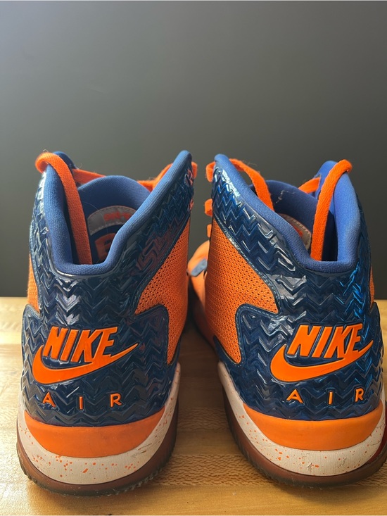 Jordan Men Air Jordan Spike Forty PE orange total orange  Nike Jordan Air Spike Forty PE Total Orange Orange Blue Sneakers 807541-801